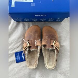 Birkenstock Big Buckle Tan Shearling Slip-On Loafers 37